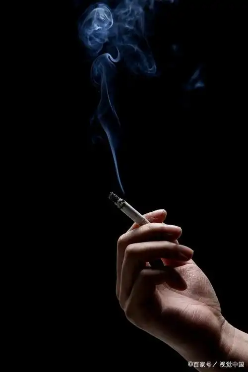 吸烟致癌的观点是错误的吗,长期吸烟不容易得肺癌吗?一文说清