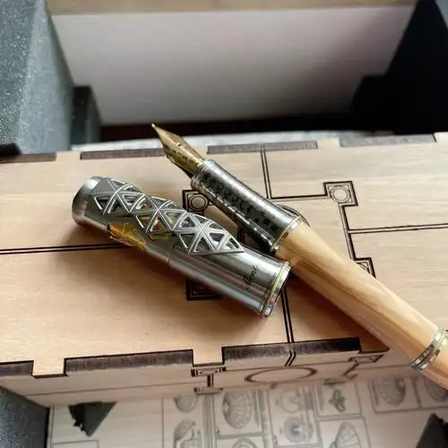 万特佳达芬奇限量版钢笔