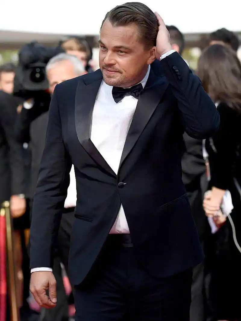 44岁小李子走红毯网友却在关注他的21岁女友又美又仙