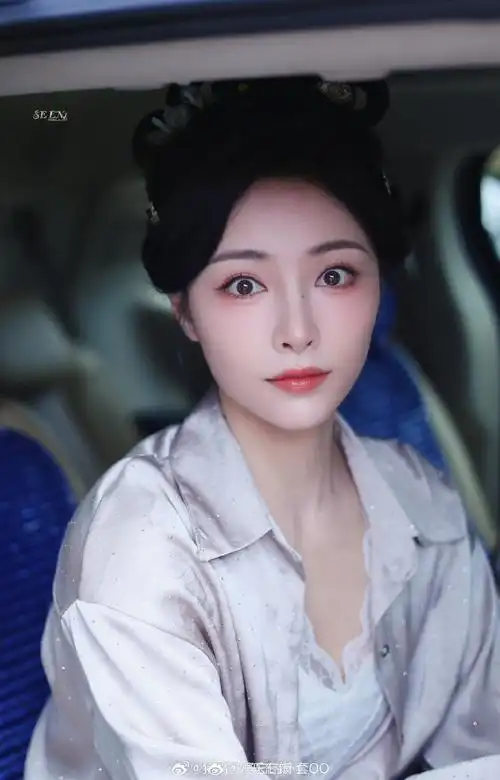 许佳琪定风波出妆路透图!