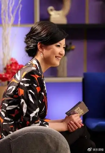 被东方卫视拉入"黑名单"的这6位主持人分别是程雷,陈蓉,朱桢,房海燕