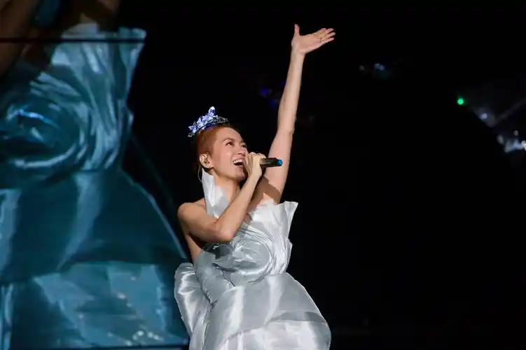 2023梁咏琪"时间遇上我们"巡回演唱会巡演时间表:广州,东莞,深圳,上海