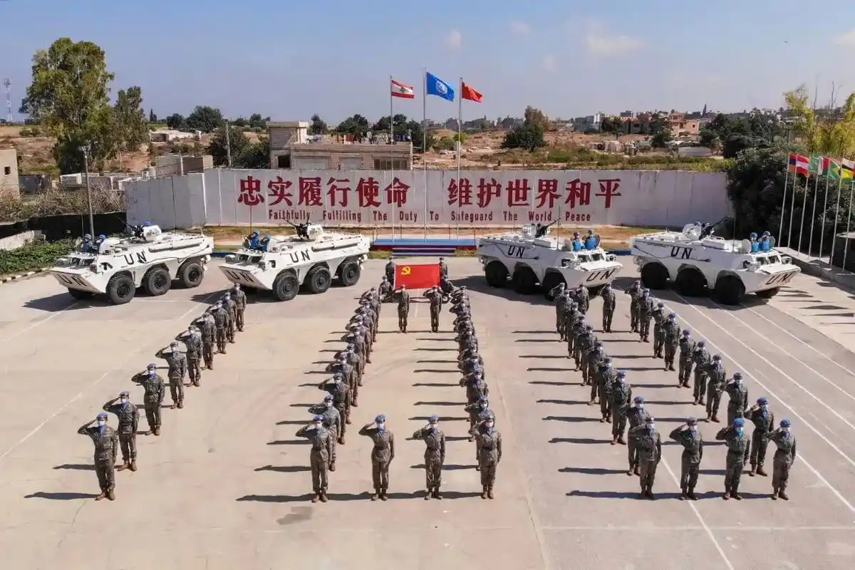 军旅无悔 #维和步兵营 #我的青春有迷彩  几载战友情,永 - 抖音