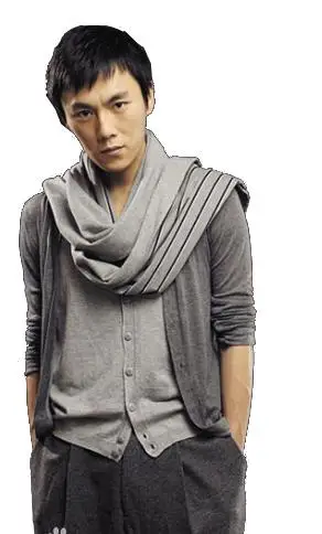 【组图】秦昊伊能静被曝乘同一班飞机(组图)