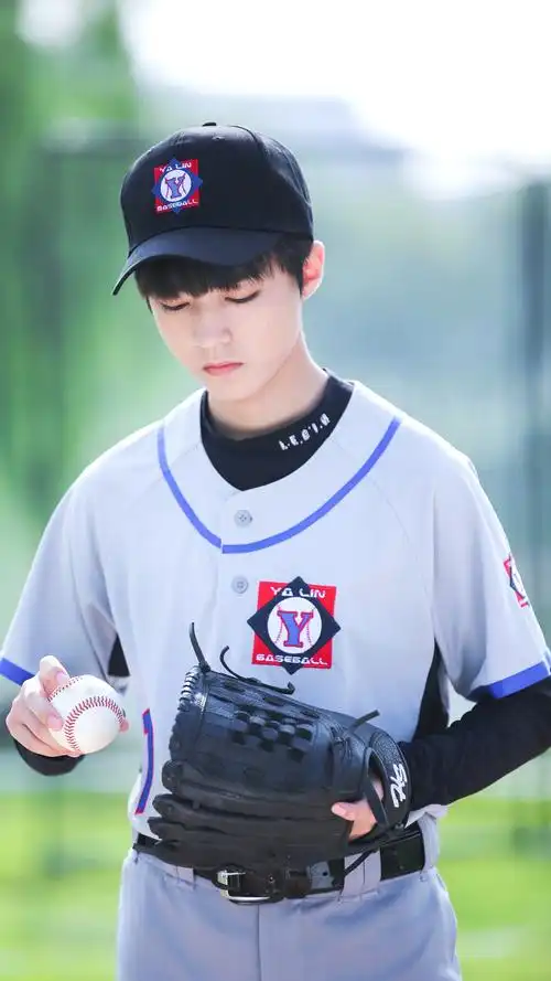 《我们的少年时代》14 王俊凯 —— 邬童 - 堆糖,美图壁纸兴趣社区