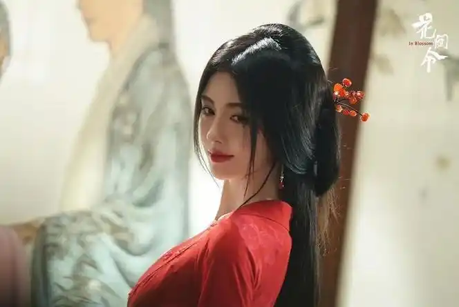 网红审美不要再荼毒古装妆造啦!|网红_新浪新闻