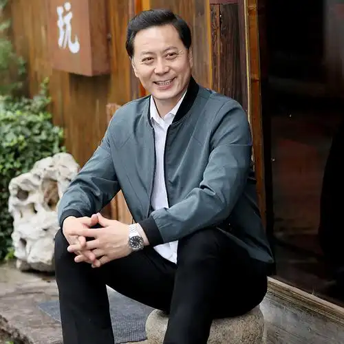 特价中年男装春秋外套薄款