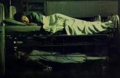 曾令无数人颤抖过的恐怖场景不信你不怕