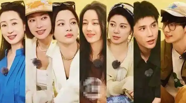 原创肖战和经纪人的恋爱瓜丑男爆改后自信心爆棚热巴被花少团孤立的瓜