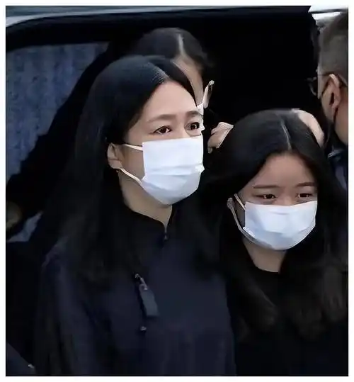 刘向_朱丽倩_基因