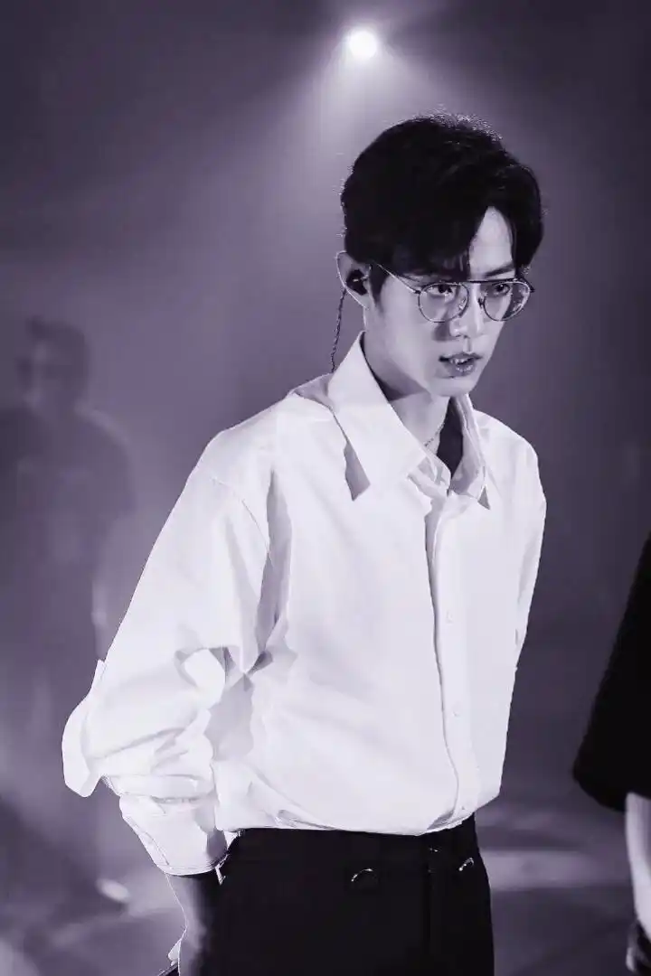 肖战白色衬衫合集,太帅了!