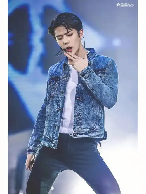 这还是我认识的奶包吴世勋嘛