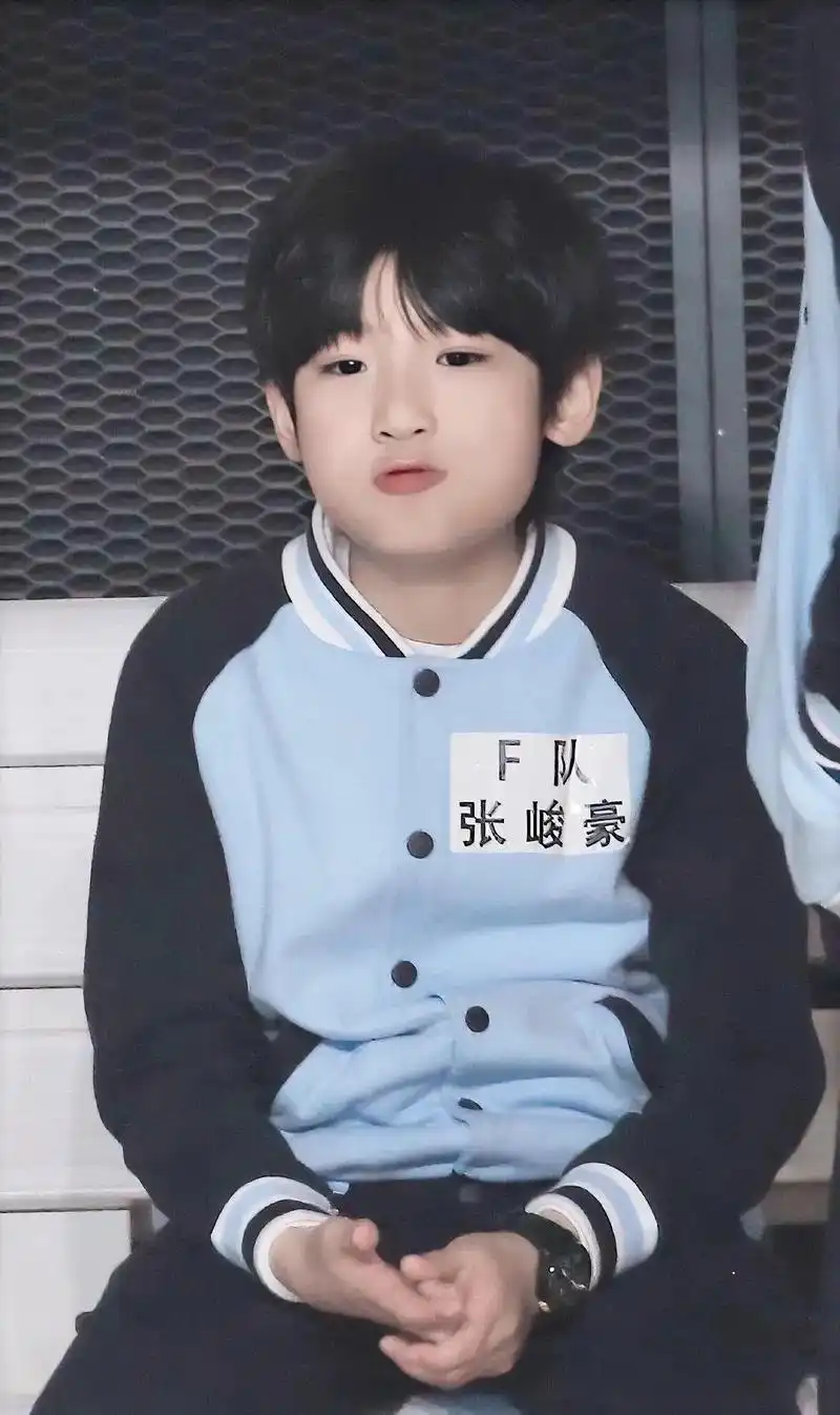 就是说,妈粉秒变女友粉#tf家族张峻豪#图集 - 抖音