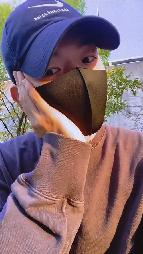 边伯贤|女友视角·视频通话