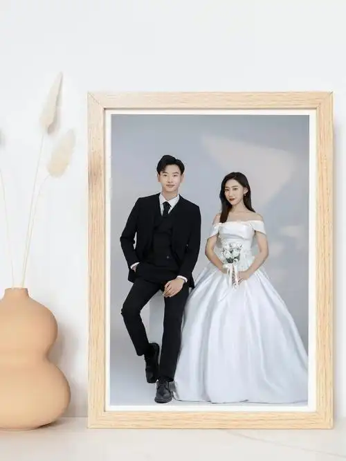 韩式极简婚纱照07我的婚纱照做成相框好好看
