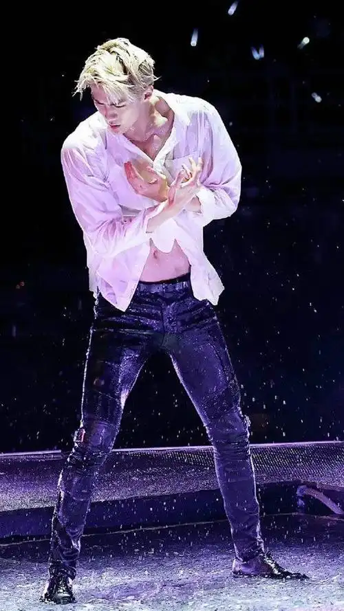 exo吴世勋帅气演唱会写真手机壁纸吴世勋韩国帅哥明星帅哥exo歌手