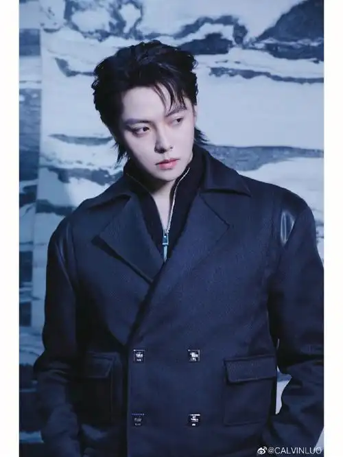 肖宇梁2022秋冬新时尚