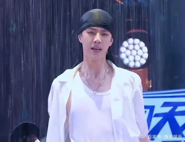 王一博水舞台太炸了!3大名场面赶紧收藏!