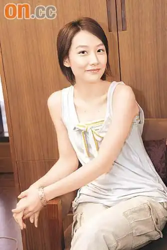 陈文媛美甲店低调开张获男友鼎力支持图