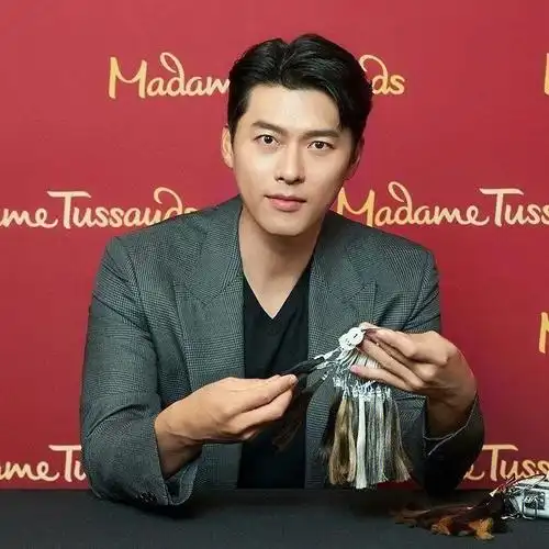 玄彬  #madametussauds  希望做得像一点吧