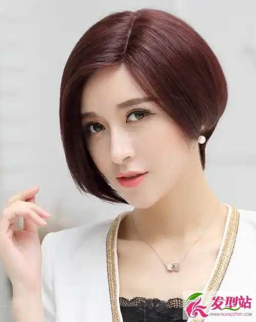 时尚职场ol短发偏分职场发型