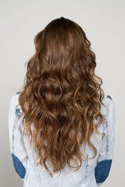 杨幂钟爱妩媚大波浪 教你在家diy