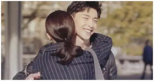 邓伦隔空高调示爱,不在乎姐弟恋,网友:你们有代沟啊|邓伦|张韶涵|代沟