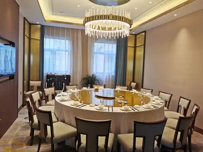 易桦智能精品酒店餐饮