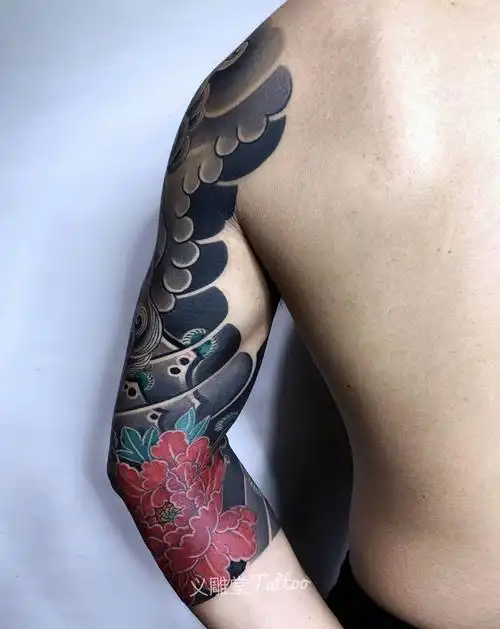 七分臂纹身纹身图片_老传统花臂纹身图案(2)_重庆市纹身店-义雕堂纹身