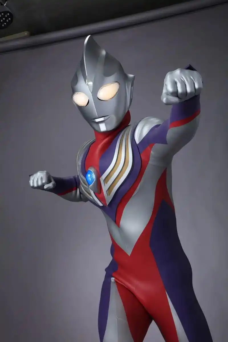 图文来了 #迪迦奥特曼 #胜利队 #迪迦奥特曼三形态 - 抖音