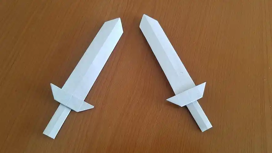 折纸王子教你折纸宝剑,只需要半张正方形纸