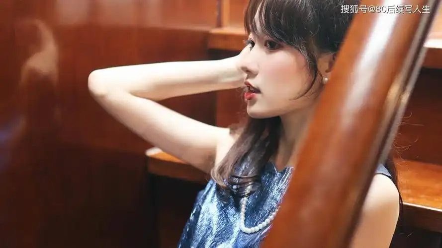 撩人心扉的美女写真美女电脑桌面壁纸