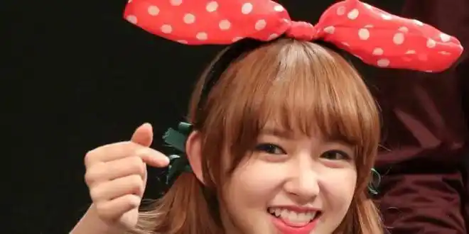 程潇童年照曝光丑小鸭到白天鹅的真实蜕变网友难怪能火