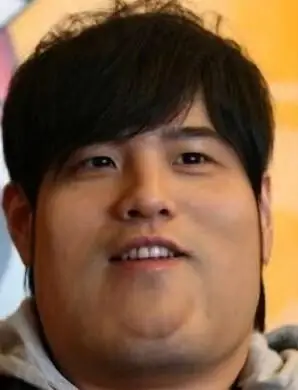 周杰伦说他胖了26斤没人看得出来,以为粉丝都是瞎子