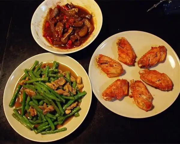 林小姐做的两个人的午晚餐日志