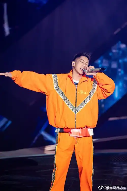 casper卡斯柏[超话]# @casper_卡斯柏 今. 来自傻里傻气ying - 微博