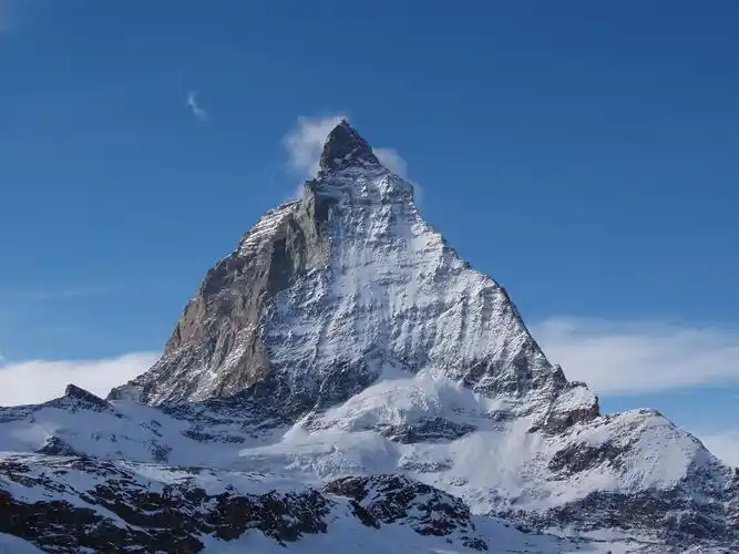 从谷歌地球上看世界上最美的5座山峰其1座在中国一生必去