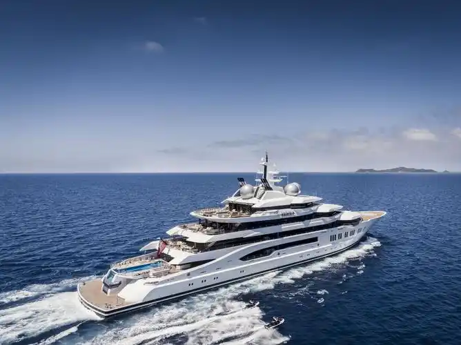 34亿美元的奢华宫殿阿拉伯王室拟出售的德国lurssen1061