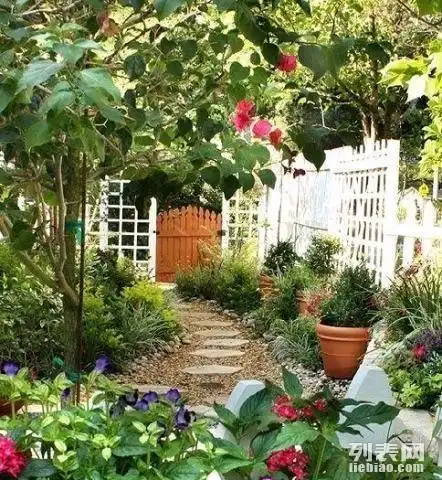 别墅庭院,住宅花园设计改造找芳满庭景观设计就对了