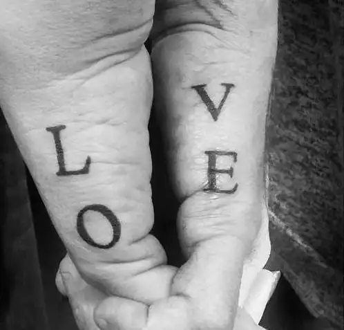 12种可爱的情侣纹身,会温暖你的心-让礼圈