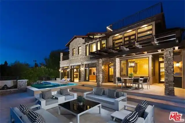 比弗利山庄beverlyhills豪华别墅5卧45卫面积开阔户外泳池酒窖超大