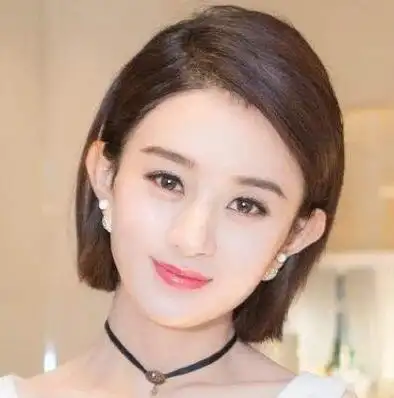 女生短发发型直发,干练利落时尚百搭