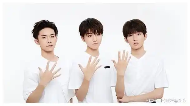 王俊凯比易烊千玺差吗怎么走着走着人生就完全不一样