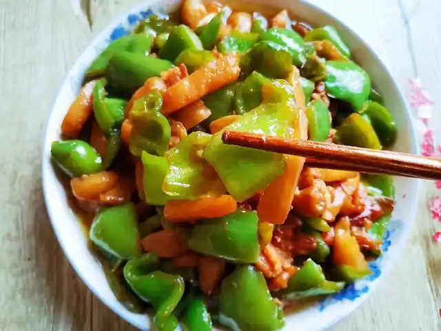 这样一道家常小炒,让你的肠胃"运动"起来,快来试试吧