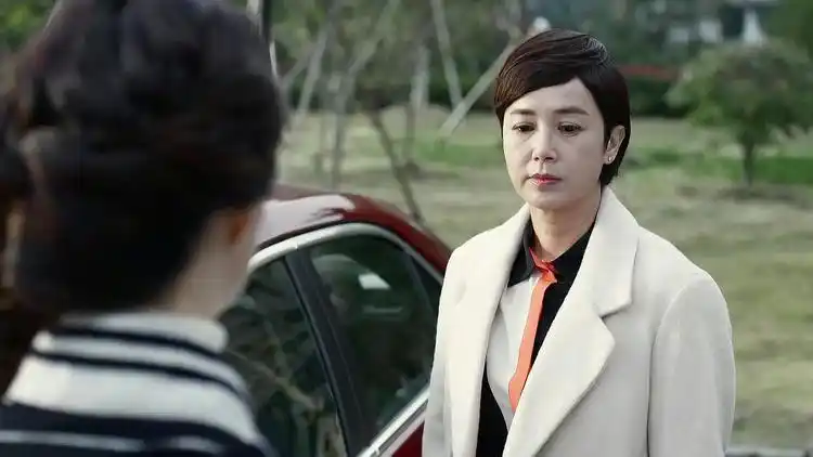 守婚如玉:华莎来找苏然了,她过来就是想帮明齐当说客