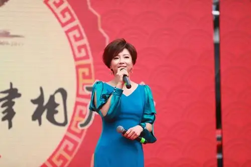 追求有笑声,更有品味的好相声!相声人欢聚第十届"天津相声节"开幕式