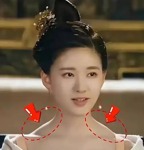 看看赵露思前后的对比你就明白了_身材_衣服_女生