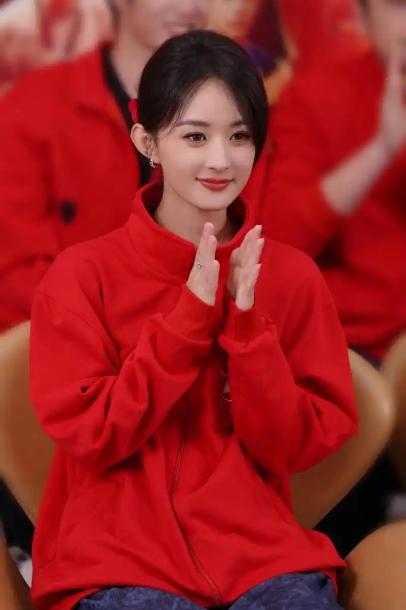 赵丽颖电影宣传美照,甜美的笑容迷人至极!#2月图文动态激励计划