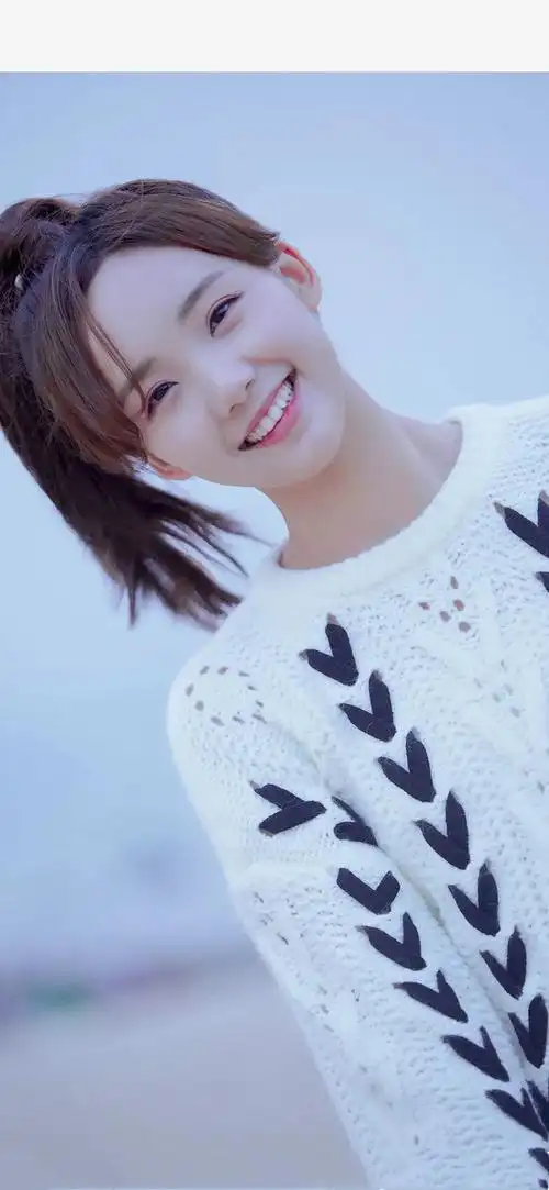 吕小雨万茜明星丨高清壁纸肤白貌美颜值美炸优雅甜美