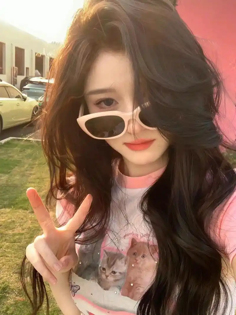 中长发细软发女生建议这样烫6015发量多也适.